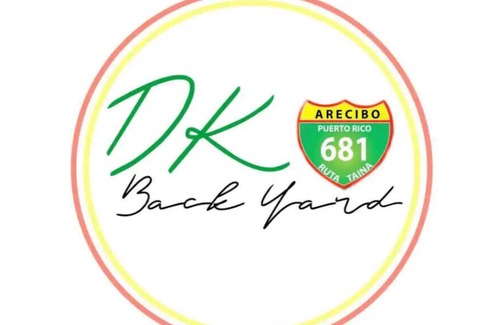 Islote Apartamento | DK Back Yard Surf Shack