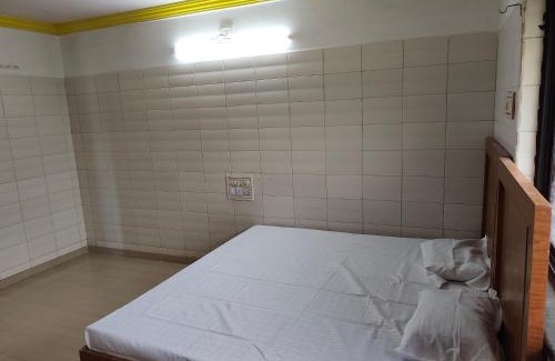 Vadodara Hotel | DN Palace Hotel