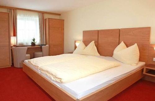 Maria Alm am Steinernen Meer Casa | Doppelzimmer mit Dusche, WC 3er Belegung - Hotel Bachschmied KG