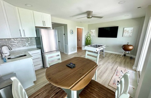 Emerald Isle Casa | Do Knot Disturb - 5BR/5BA Oceanfront, Emerald Isle