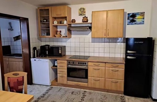 Lieg Apartamento | Do-Meyer-Fewo 2 - Barrier-free, pet-friendly apartment in Lieg