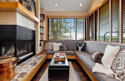 Wintergreen Casa | Dobie 48 with Wintergreen Advantage