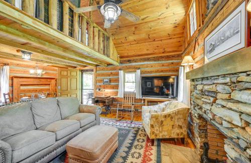 Dobson Casa | Dobson Vacation Rental - Close to Wineries!