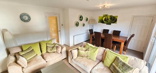 Longcroft Apartamento | Dochart 3 Bedroom Apartment - Edinburgh