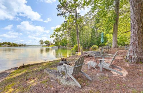 Eclectic Casa | Dock and Stunning Views Forested Lake Martin Cabin!
