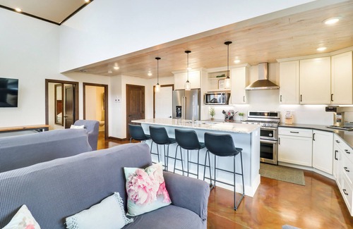 Ashby Casa | Dock & Furnished Patio: Minnesota Lake House