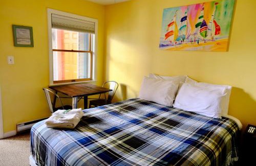 Old Orchard Beach Hotel | Dock House Inn