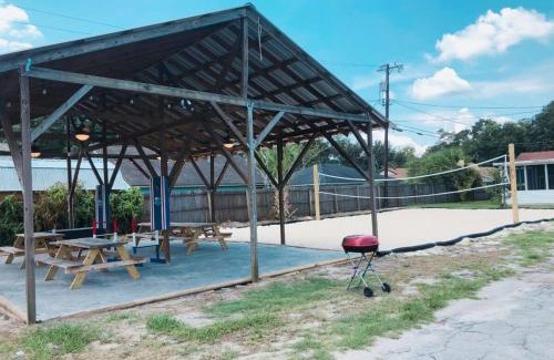 Savannah Apartamento | Dock&Volleyball! Near Downtown - Flamingo Flat