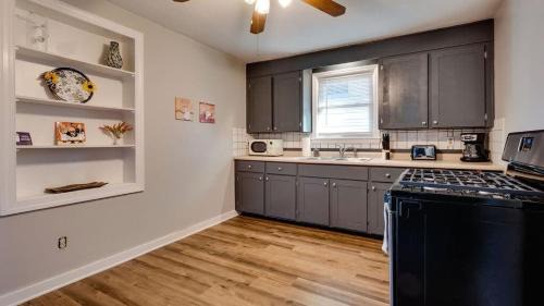 Savannah Casa | Dock&Volleyball! Near Downtown - Royal Aubergine