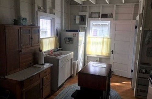Harpswell Center Cabaña | Dockside Cottage ~ Un entorno costero tranquilo frente al mar con impresionantes puestas de sol