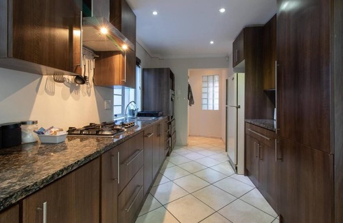 West Bank Casa | Dockside Guest House