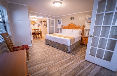 Fort Pierce Hotel | Dockside Inn & Resort