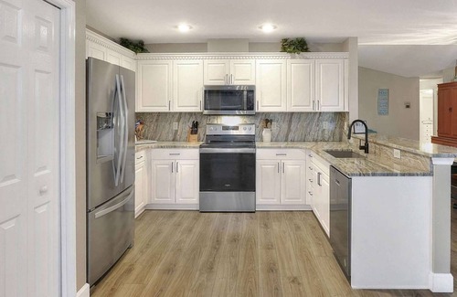 Sea Colony Casa | Dockside Nook | Waterfront, Dock, Heated Pool