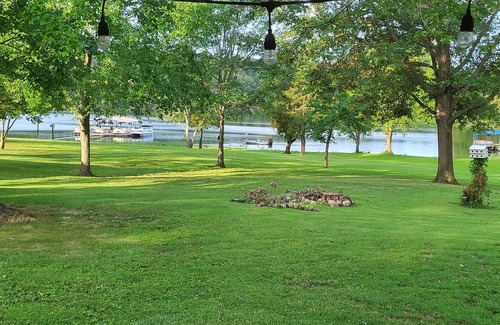 Gilbertsville Casa | Dockside Paradise on Ky Lake