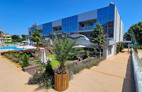 Kiten Hotel | Dodo Beach Hotel