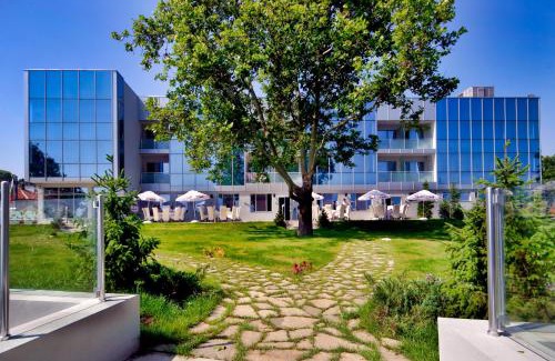 Kiten Hotel | Dodo Beach Hotel