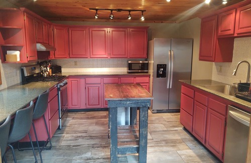 Jay Casa | Doe-A-Deer Chalet en Jay NY, perfecto para grupos grandes cerca de Whiteface Mountain