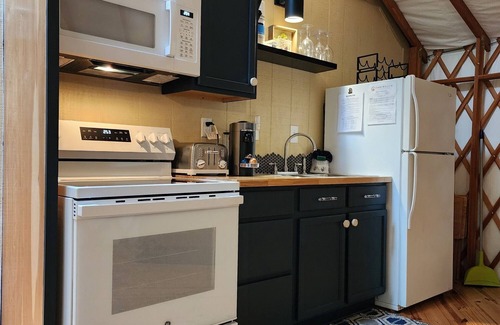 Rutherfordton Casa | Dog friendly 30' Yurt, large dome skylight, king bed, 2 bedrooms, sleeps 6.