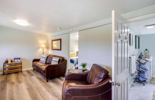 Anacortes Apartamento | Dog-Friendly Anacortes Retreat with Shared Hot Tub!