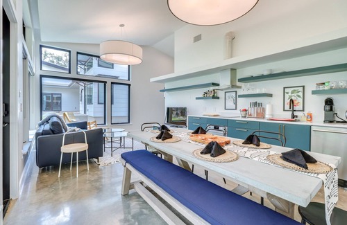Barton Hills Apartamento | Dog-Friendly Austin Guest House: 3 Mi to Downtown