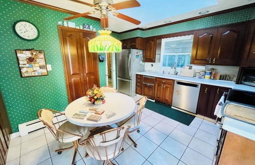 The Pines Casa | Dog-Friendly Beach Getaway with Koi Pond, Patio & Walkable to Town!