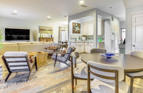 Cypress Cabaña | Dog-friendly Cypress Vacation Rental w/ Lanai!