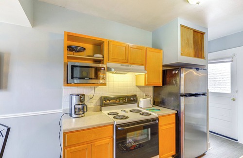 Dayton Casa | Dog-Friendly Dayton Home: 1 Mi to Downtown!