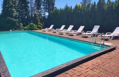 Gorki Mae Apartamento | Dog friendly Dom, apartamenty Wichrowe Wzgórza z basenem Brenna