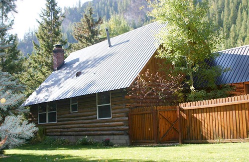 Ketchum Casa | Casa de esquí / pesca apta para perros, patio orgánico, por río / montaña
