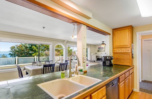 Camano Island Casa | Dog-friendly home with views, great outdoor space, & washer/dryer - near beach