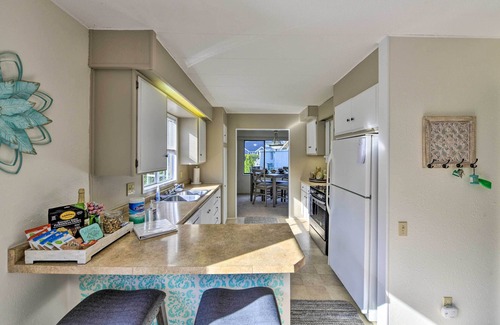Blaine Casa | Dog-Friendly Home w/ Views by Birch Bay Park!
