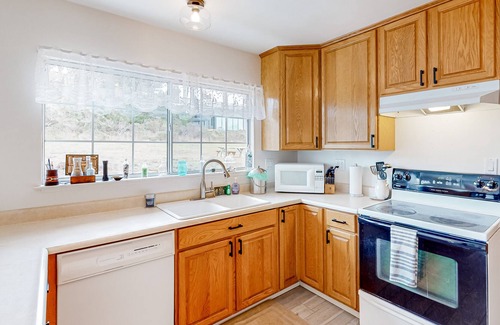Sereno del Mar Casa | Dog-friendly home with ocean/sunset views, large yard, & firepit