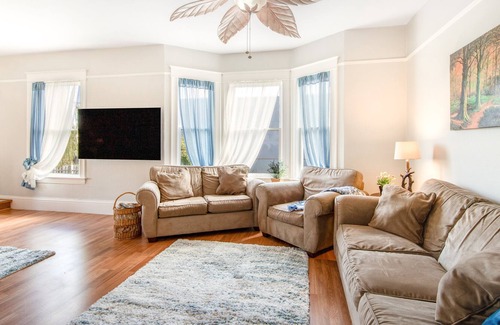 South End Casa | Dog-friendly home with fast WiFi, washer/dryer, and wood fireplace