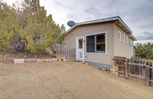 Cerrillos Casa | Dog-Friendly Home with Fenced Yard in Los Cerrillos