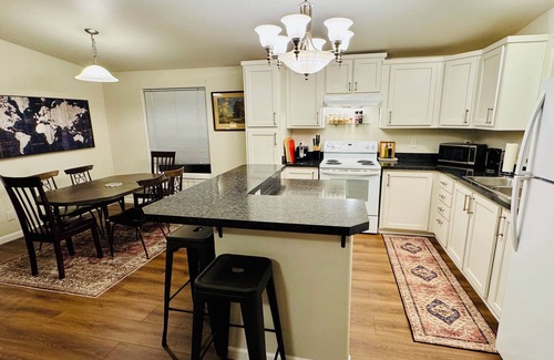 Freeland Casa | Dog-friendly home with stunning harbor and sunset views!