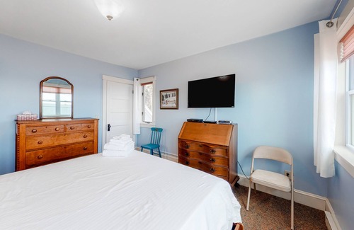 Port Clyde Casa | Dog-friendly house with Bay views, charming interior, & deck - snowbirds welcome