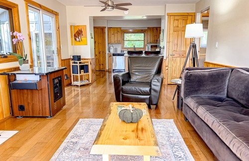 Minocqua Casa | Dog-friendly lakeside charmer with deck, dock access, & wood-burning fireplace