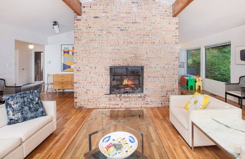 Harbert Casa | Dog-friendly lakefront house with private hot tub, outdoor pool, beach, WiFi