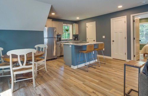 Mills River Apartamento | Dog-Friendly Mills River Retreat Near Hiking!