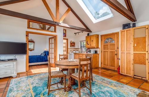 Gualala Cabaña | Dog-friendly, ocean-view cottage with private hot tub, deck, & free EV charger