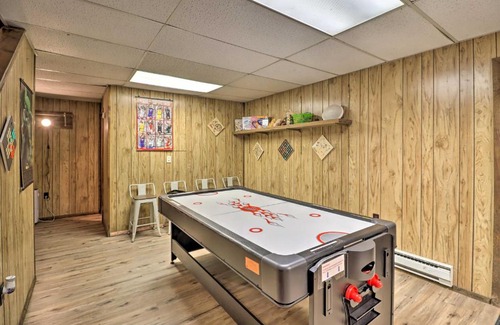 East Stroudsburg Casa | Dog-Friendly Poconos Escape with Hot Tub and Game Room