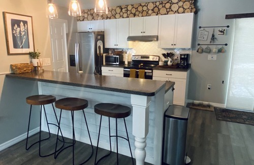 Fellowship Casa | Dog Friendly Retreat near WEC