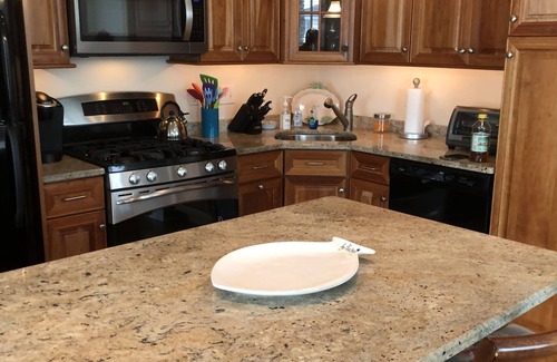 Stone Harbor Casa | Dog Friendly Townhome in the heart of Stone Harbor