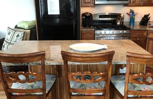 Stone Harbor Casa | Dog Friendly Townhome in the heart of Stone Harbor