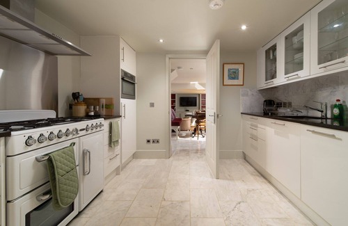 Painswick Cabaña | Dog friendly, two bedroom holiday cottage in heart of Cotswolds