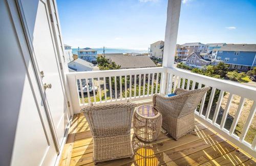 North Carolina Coast Casa | Dogs Allowed at Luxury Duplex - Second Row