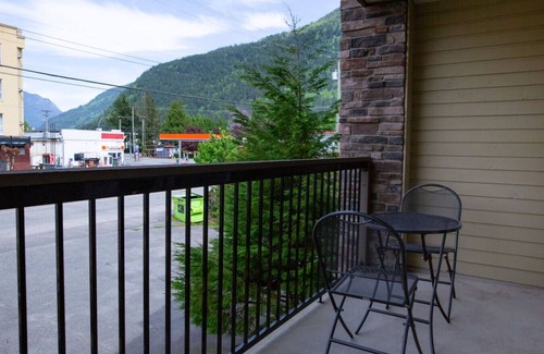 Harrison Hot Springs Apartamento | Dogwood Suite | 2 Beds & Walkable to Lake