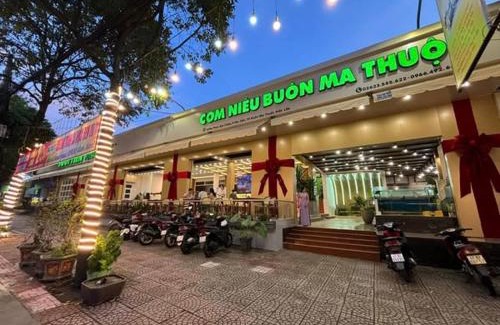 Buon Ma Thuot Hotel | Doi Ngoai Bien Phong SPA Hotel
