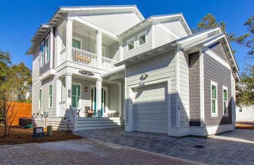 Grayton Beach Casa | Doin' Grayt-LUXE beach cottage-Easy beach access, pool, bikes!