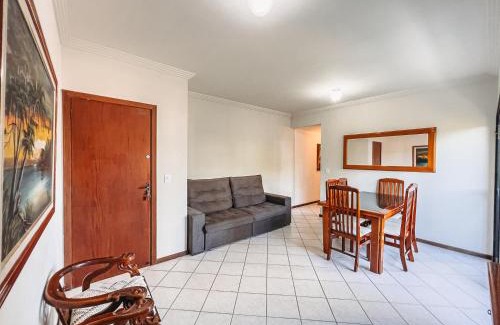 Meaipe Apartamento | Dois quartos com ar a 190 m de praia Paradisíaca